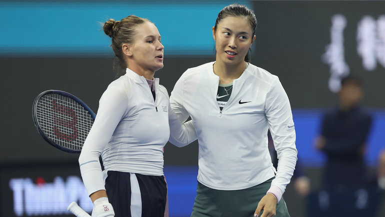    Вероника Кудерметова и Чань Хаочин. Getty Images