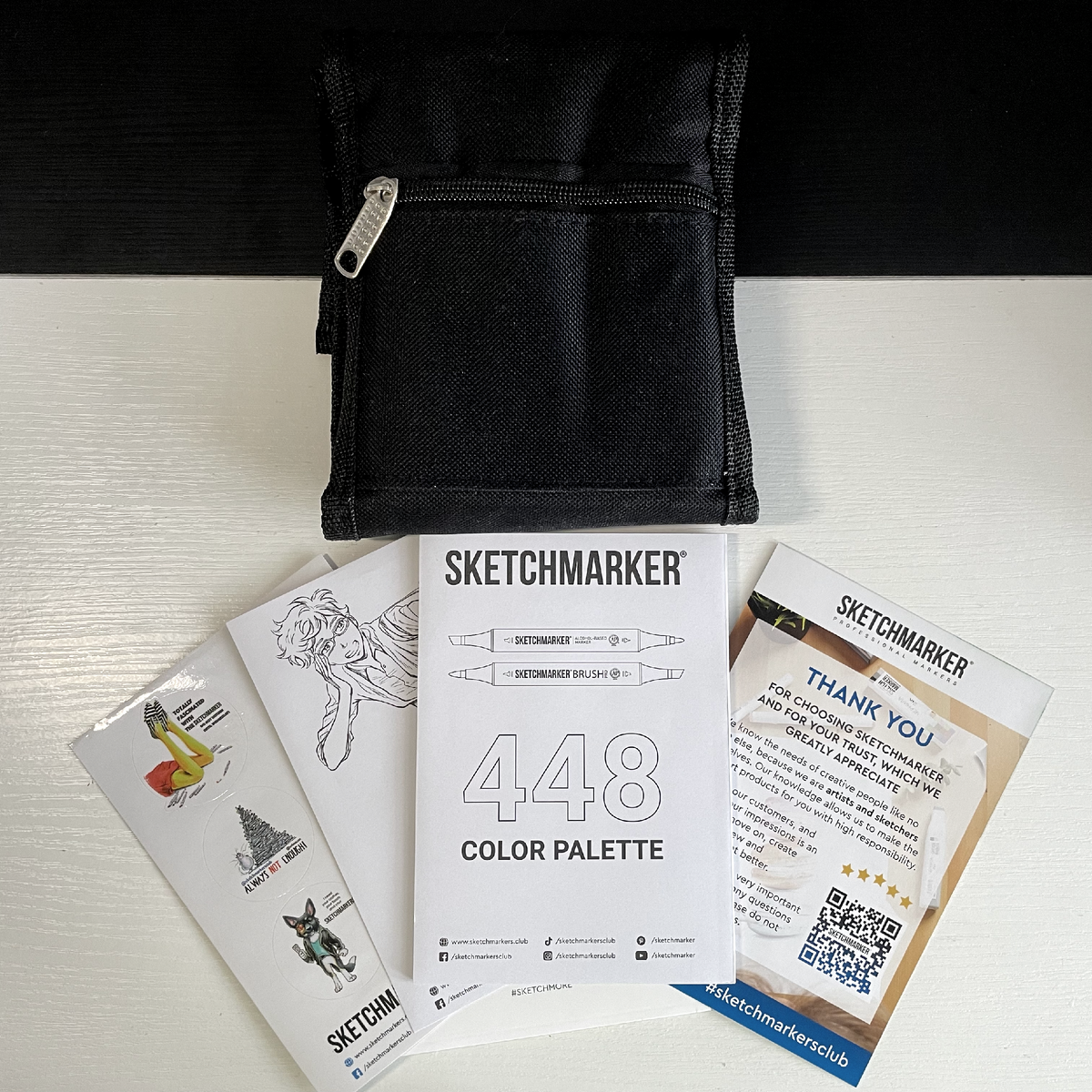 Помимо выкраски имеется "спасибо-лист", лист стикеров и небольшой эскиз для покраса.