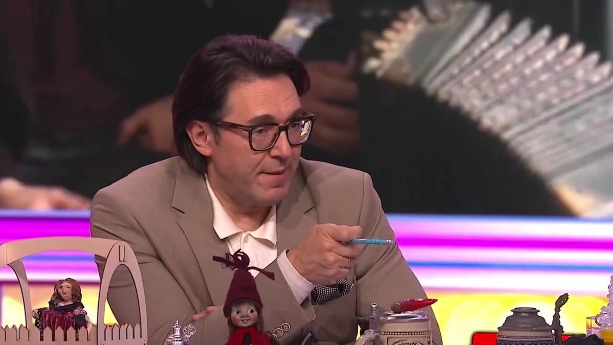 Андрей Малахов, кадр из программы «Песни от всей души»