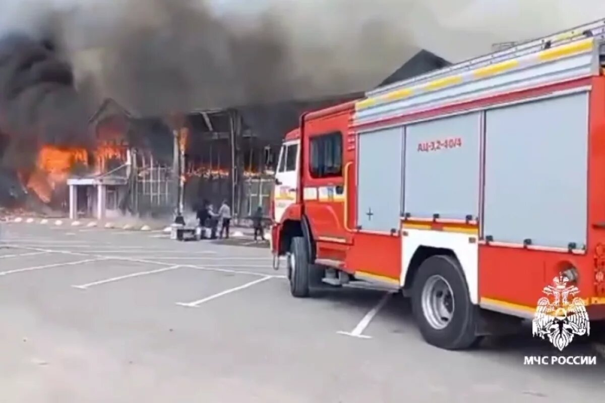    Прокуратура Дагестана начала проверку после крупного пожара в Каспийске