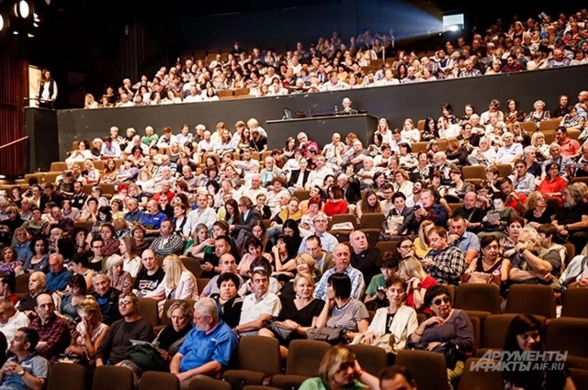    Спектакль «Мои дурацкие танцы» будет представлен жителям Тюмени