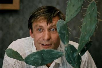 Кадр из фильма "Любовь и голуби", СССР, 1984г. Режиссёр Владимир Меньшов 