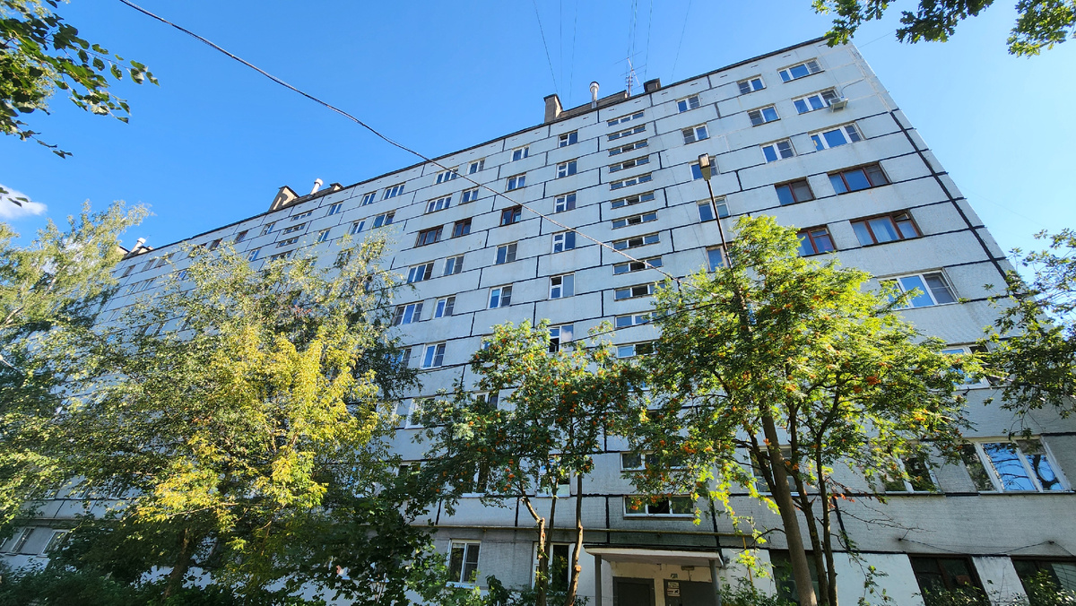 Типичная скучная 1-467Д-19, проходим дальше