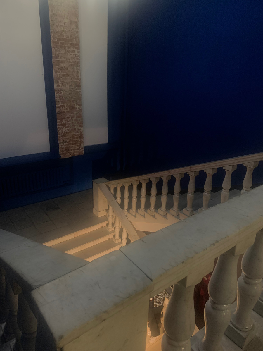 Театр внутри.