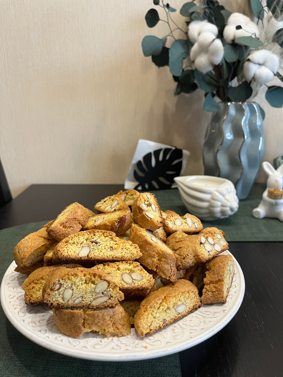 Миндальные кантуччи