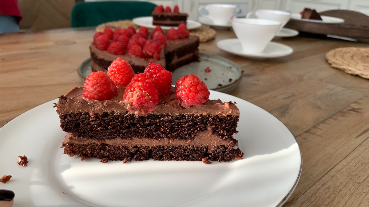 Шоколадный торт. Фото автора канала