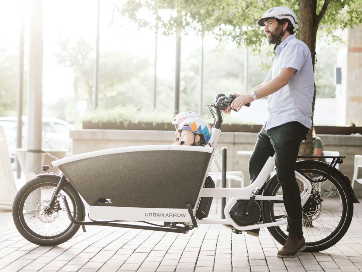   Urban Arrow представила электрический каргобайк