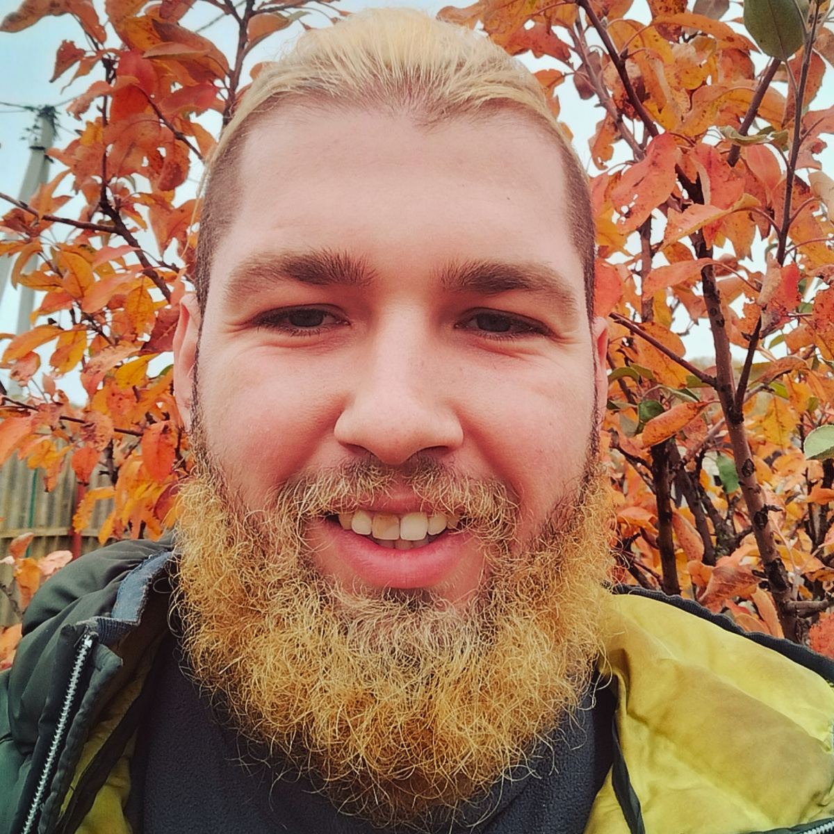 ЭкстрасенС Алексей Надажить 