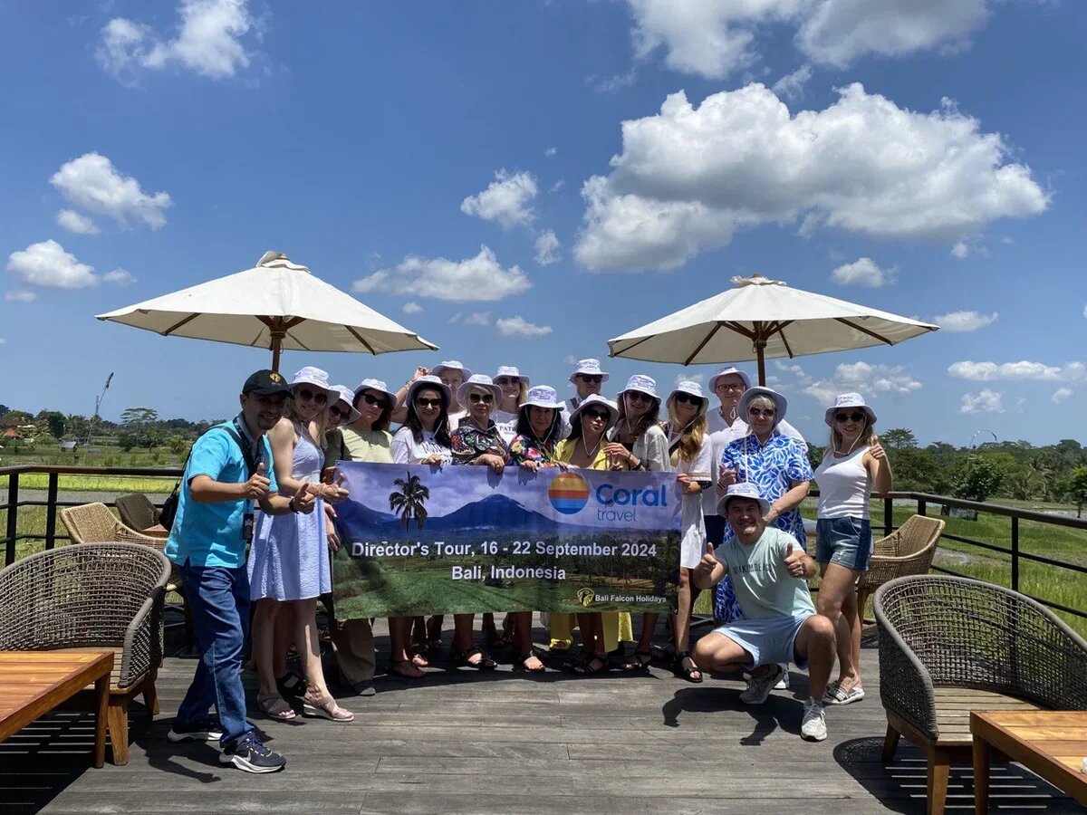    Участники директорского тура на Бали, организованного Coral Travel. Фото: Coral Travel