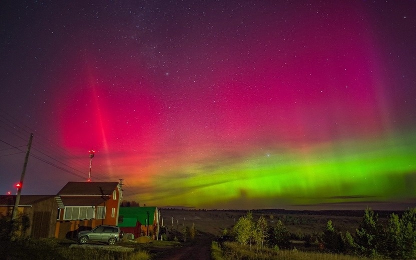    Фотофакт: жители Удмуртии вновь стали свидетелями северного сияния