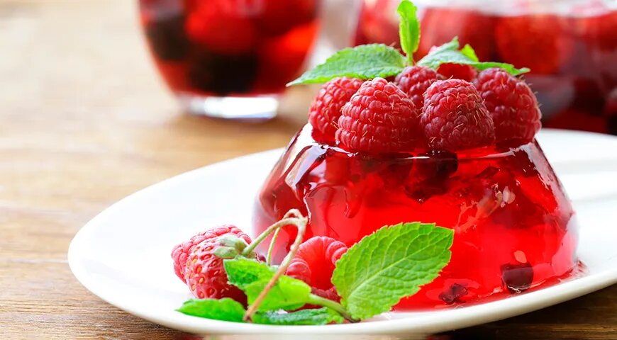   Желе из ягод на агаре (Shutterstock/FOTODOM)