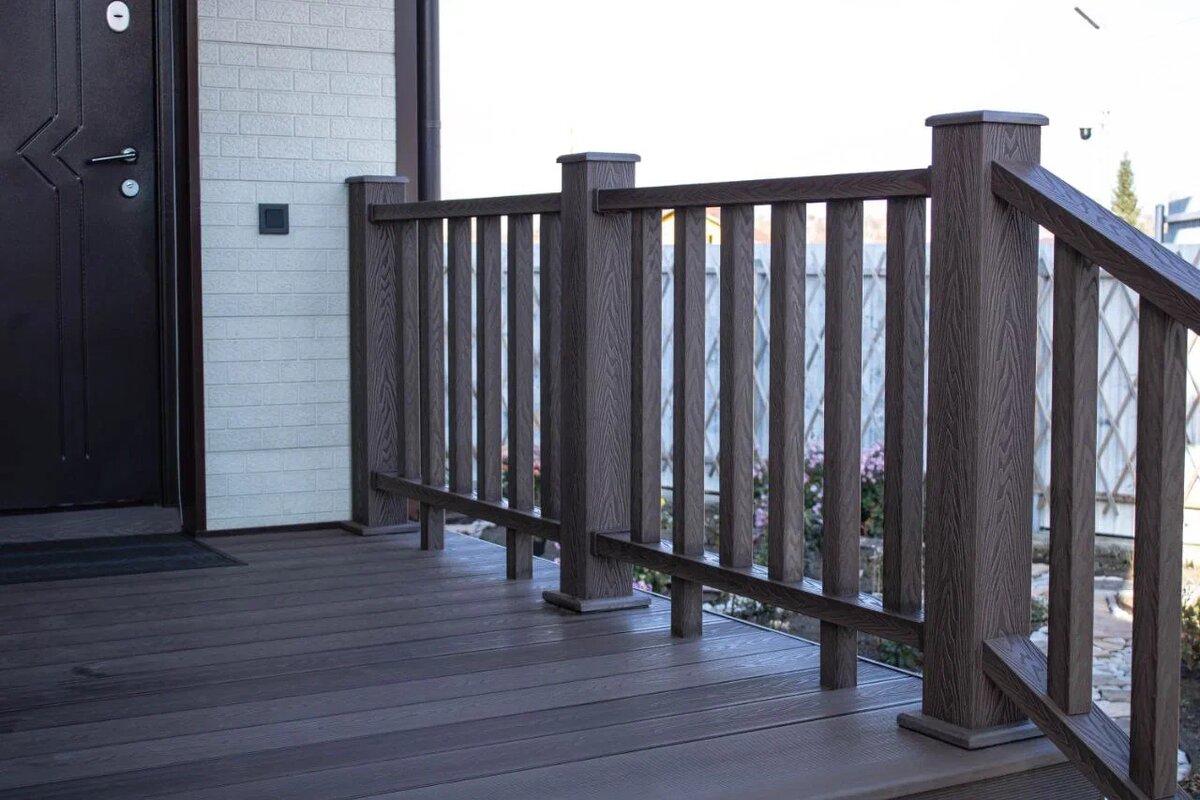 Террасная доска и ограждения Singaraja.