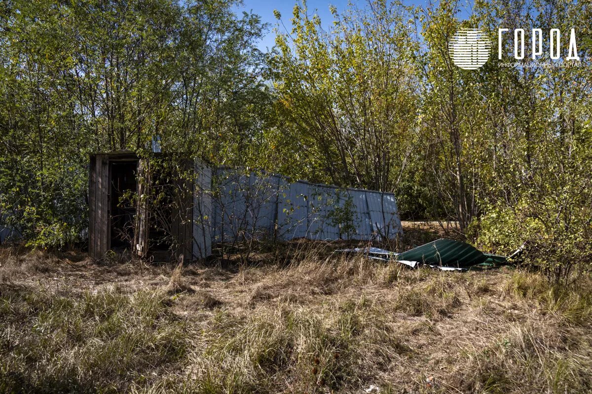 От дворца остался только деревянный туалет (фото: новости Краснодара "Город"). 