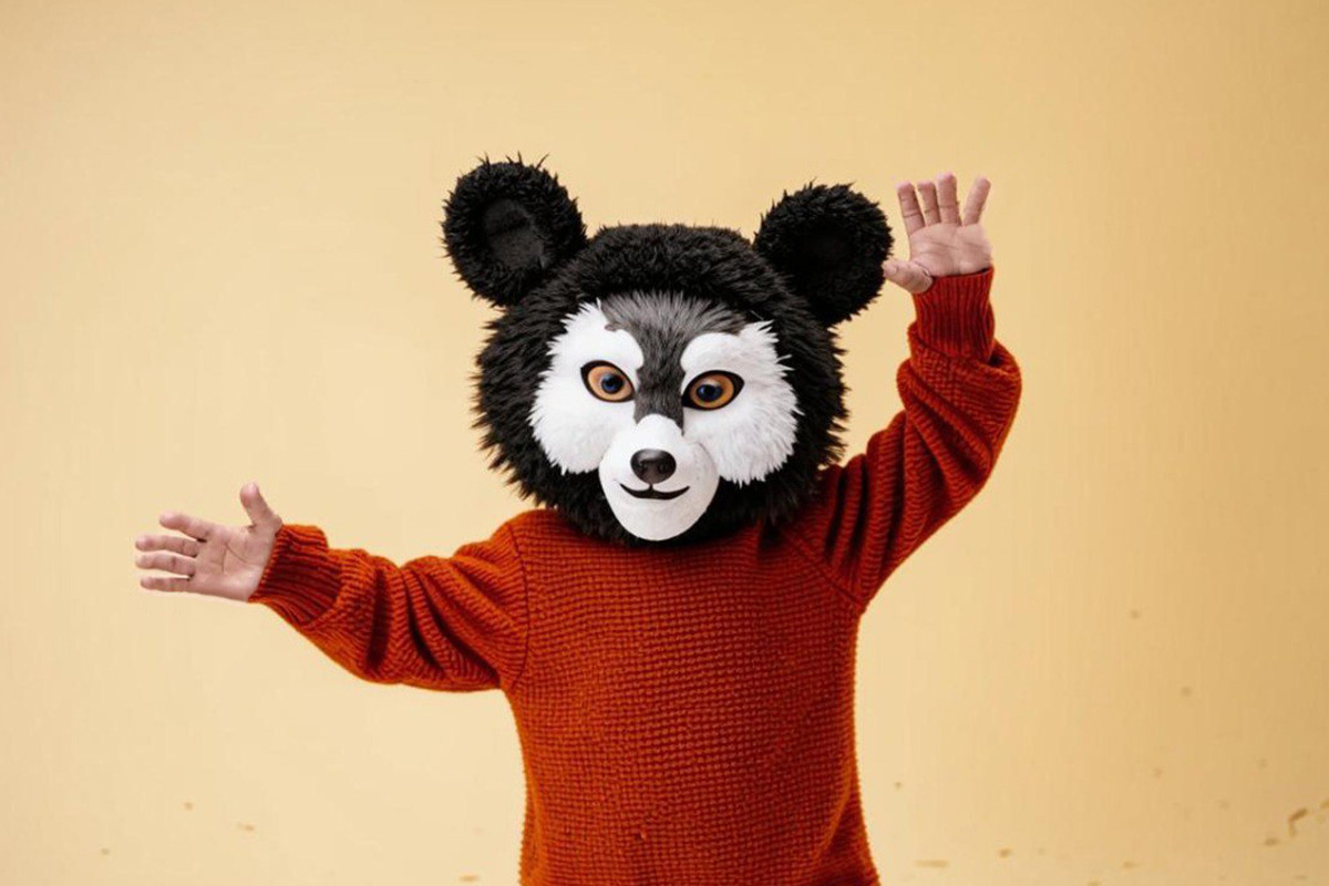 Большинство опрошенных считают, что квадроберов надо показать психиатру.  Фото: Изображение сгенерировано нейросетью Kandinsky 3.1