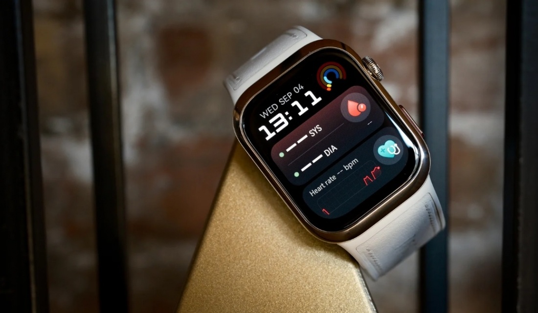 Смарт-часы Huawei Watch D2 помогают контролировать давление