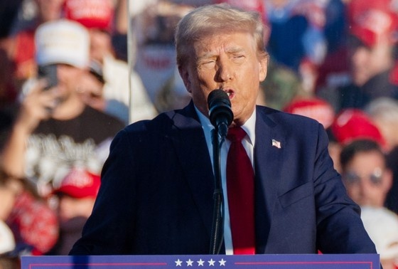    Дональд Трамп