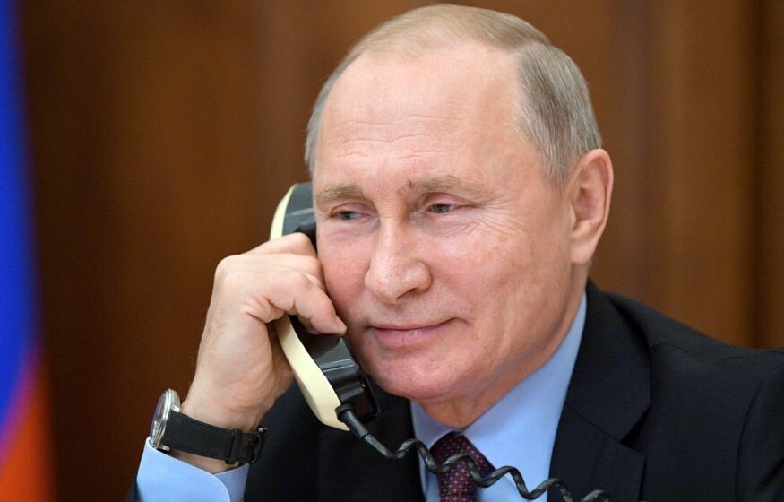    «С Путиным мы победим»: кто поздравил президента России с днем рождения?