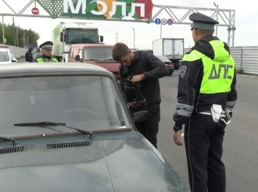    В Аксайском районе сотрудники силовых ведомств провели рейд по поиску нелегальных мигрантов // фото: пресс-служба ГУ МВД по Ростовской области