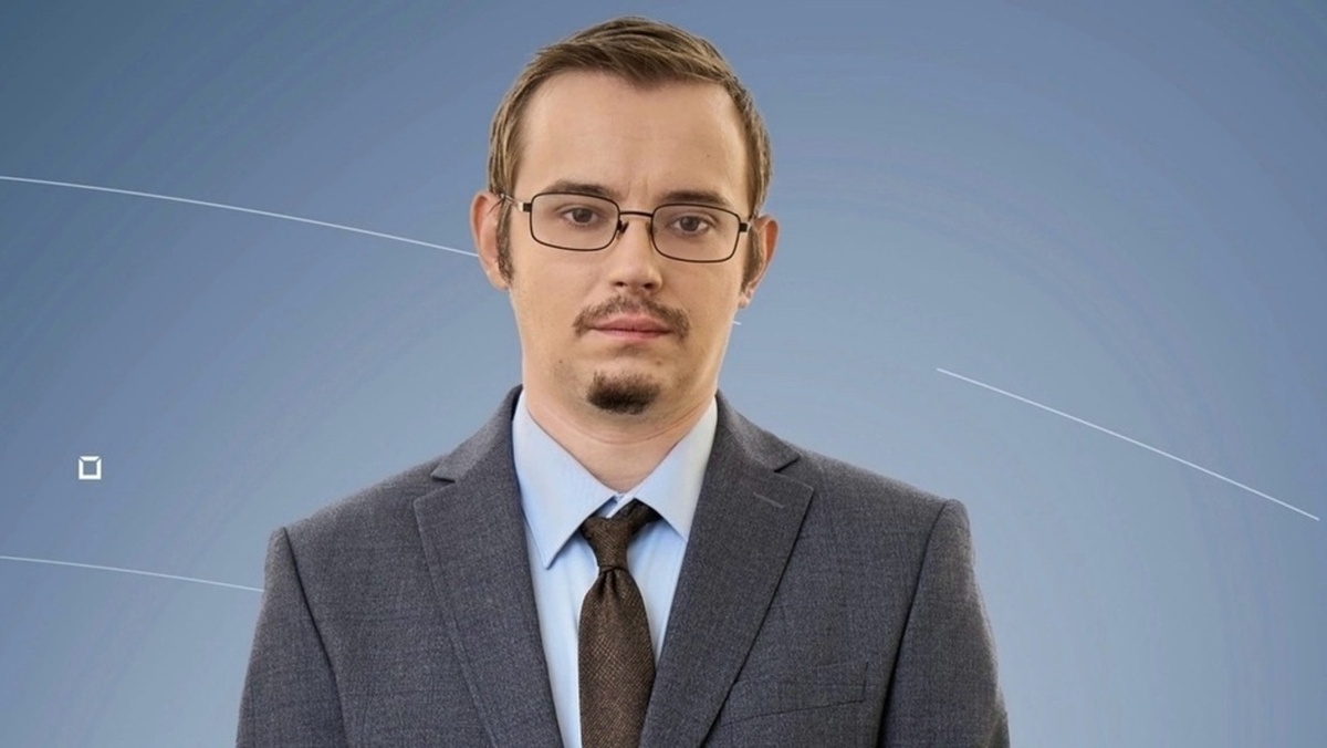    Педагог из Курска Артем Коршунов вышел в полуфинал нового сезона проекта «Классная тема!»