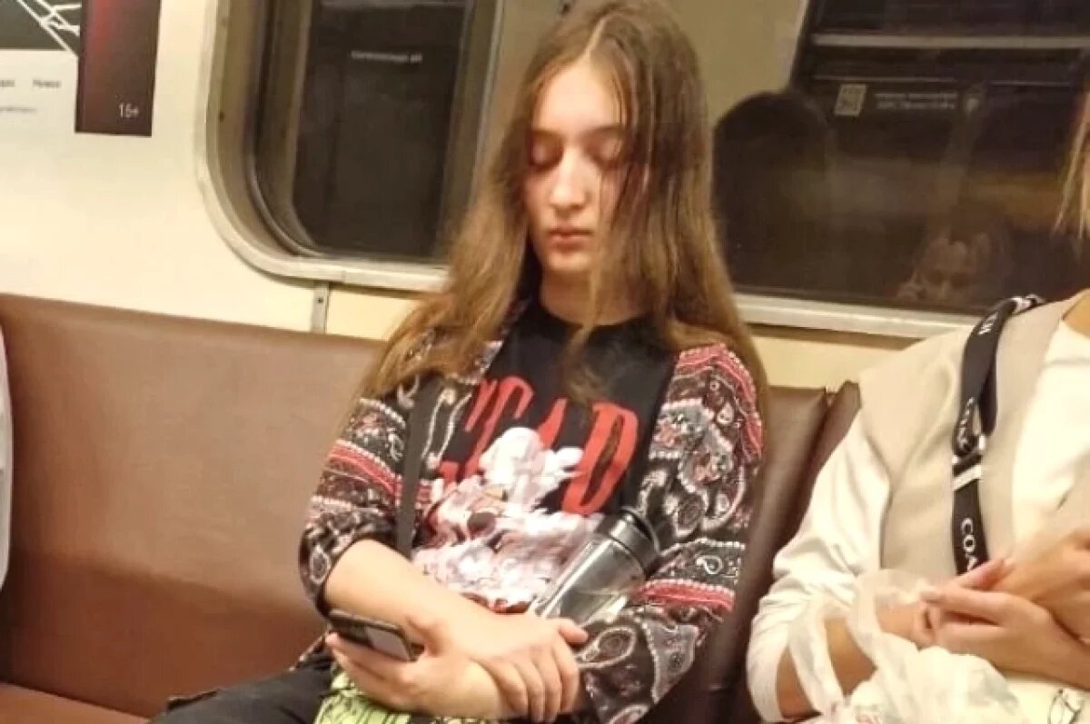    Это новый фотоснимок из метро Москвы.