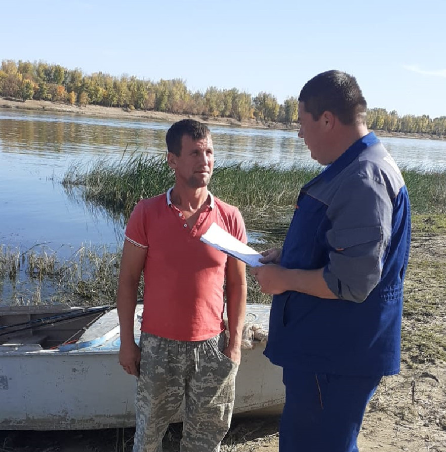 Спасатели рекомендует любителям отдыха на осенних водоемах