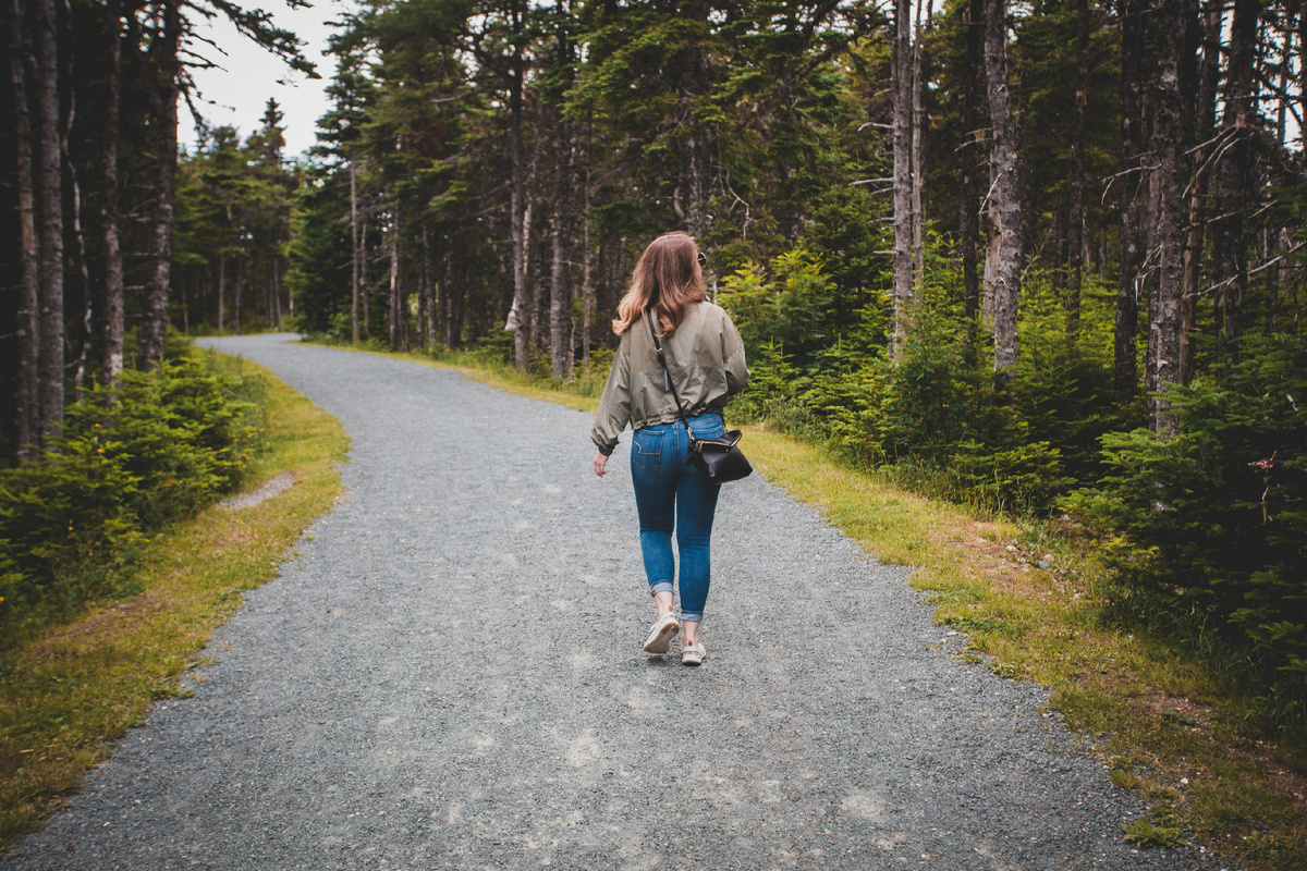 Сѓрμрєсѓ рїрѕрїсѓ рџќ. Oʼrmonda yolgʼiz.