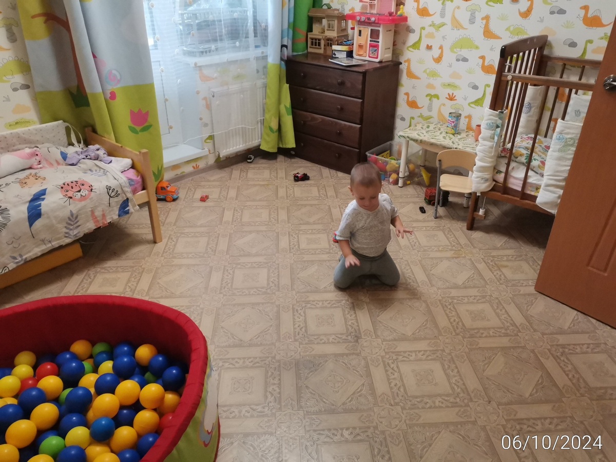 Обживаем новую комнату