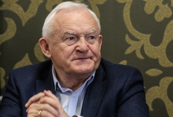    Лешек Миллер