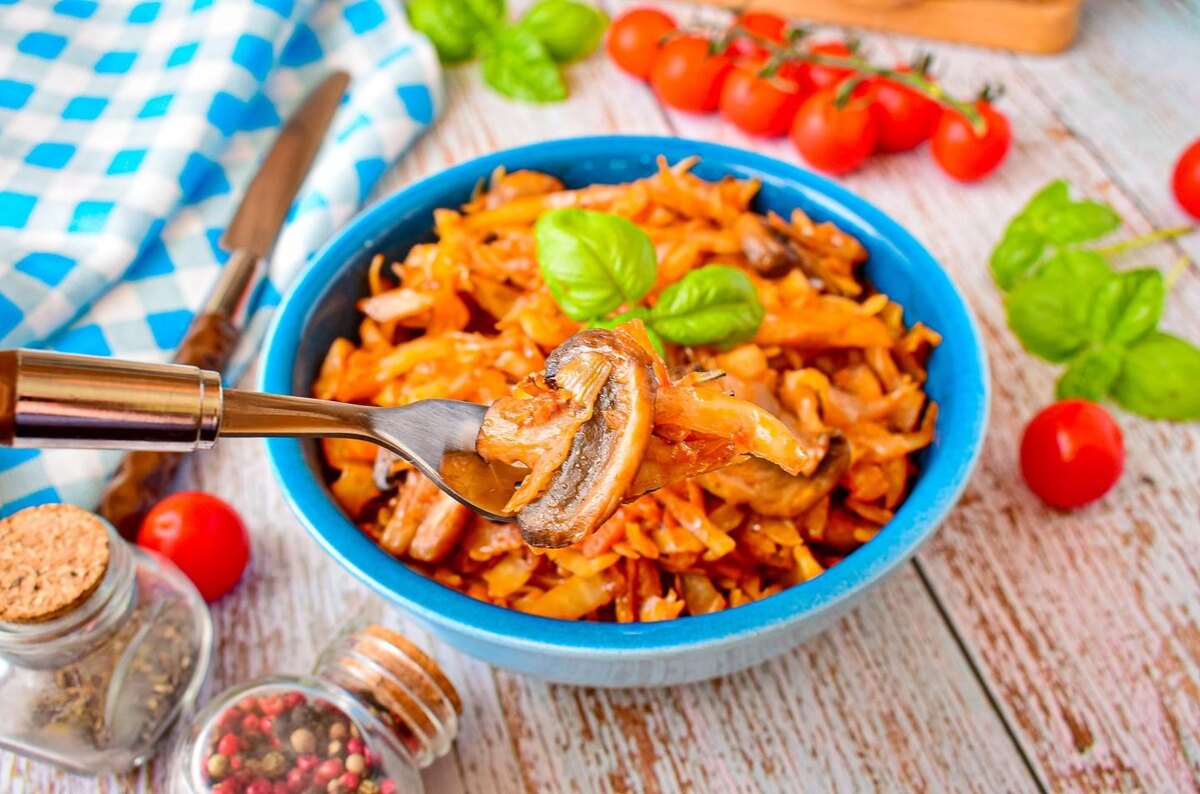 СОЛЯНКА С ГРИБАМИ И КАПУСТОЙ