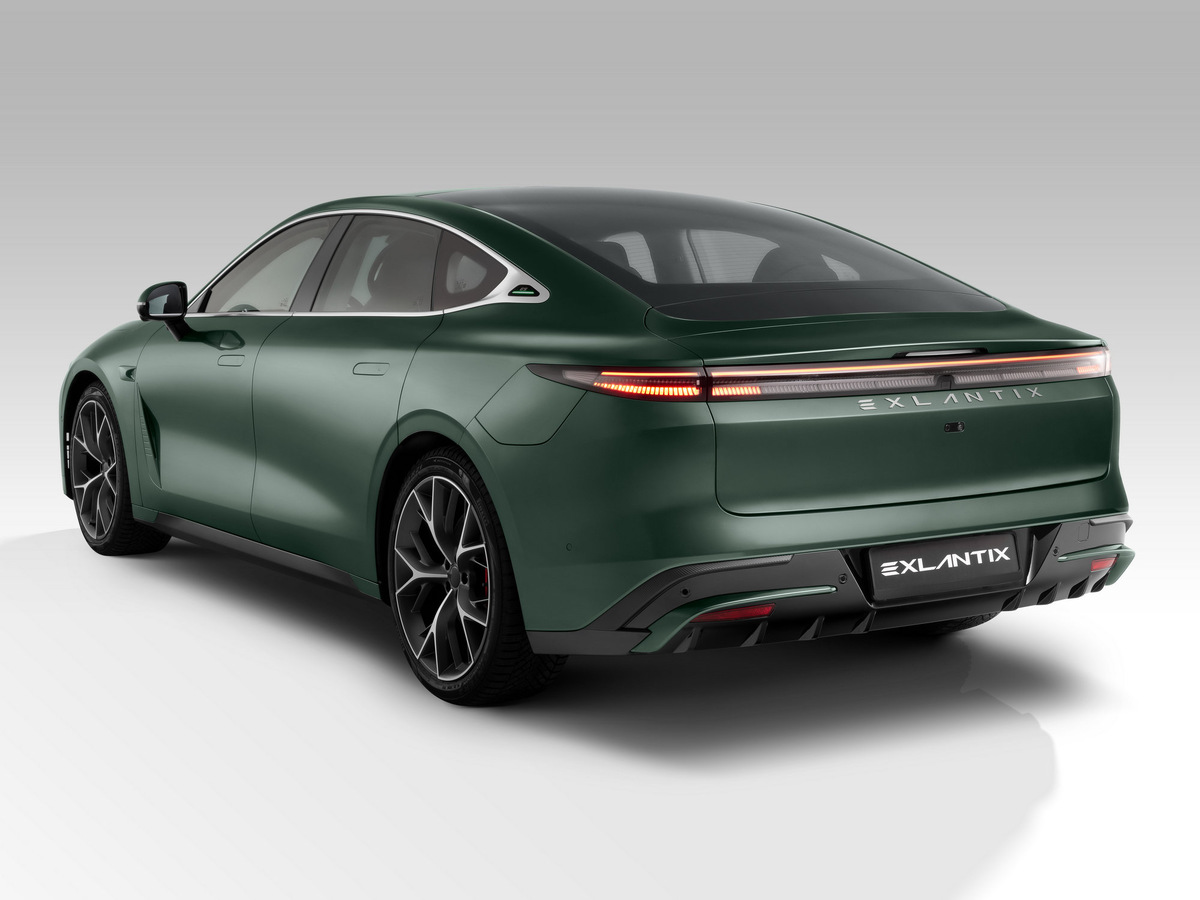   Премиальный электрокар Exlantix ES готовится к запуску в России