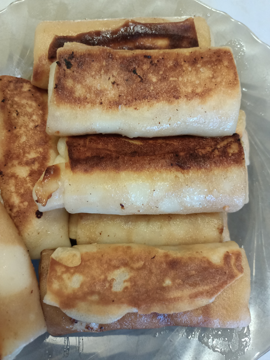 Готовые блины после обжарки