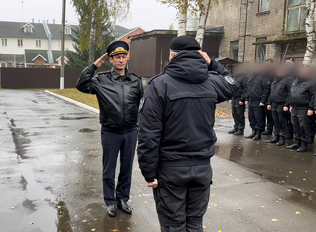 В Твери торжественно встретили сотрудников «Барс», вернувшихся из командировки