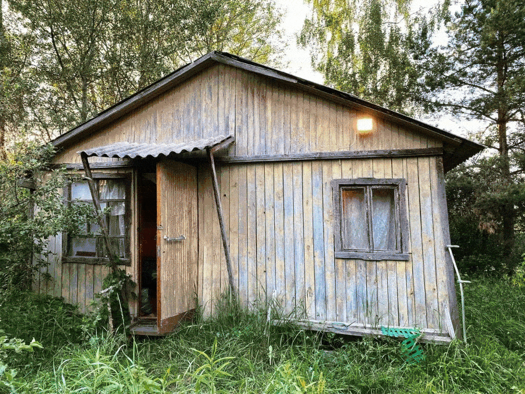 Даже не подумаешь, что внутри еще можно жить. Фото: Мир Квартир