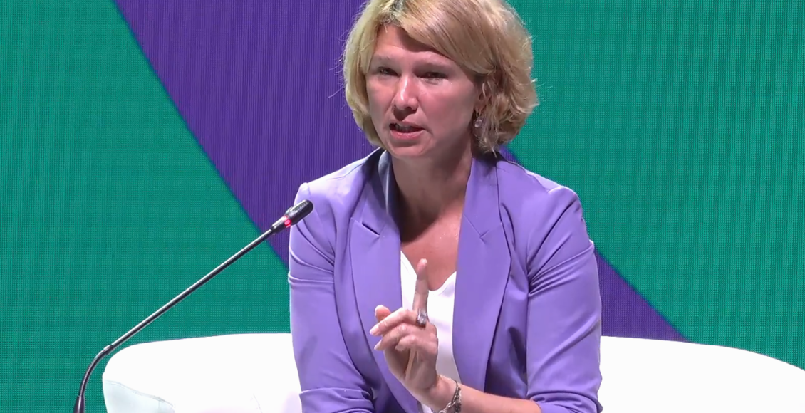    Скриншот видеотрансляции форума БИОПРОМ