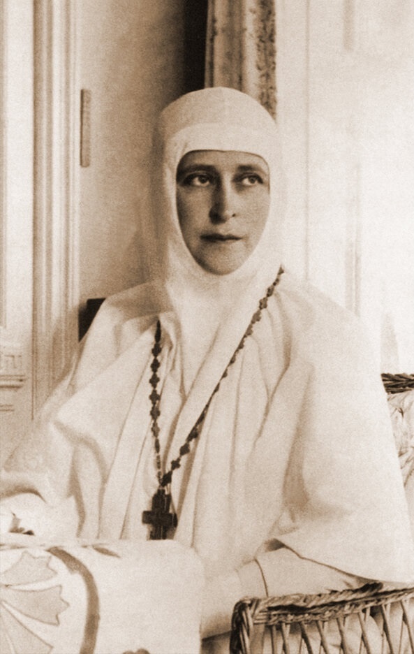 Елизавета Фёдоровна в одежде сестры Марфо-Мариинской обители (из интернета). 