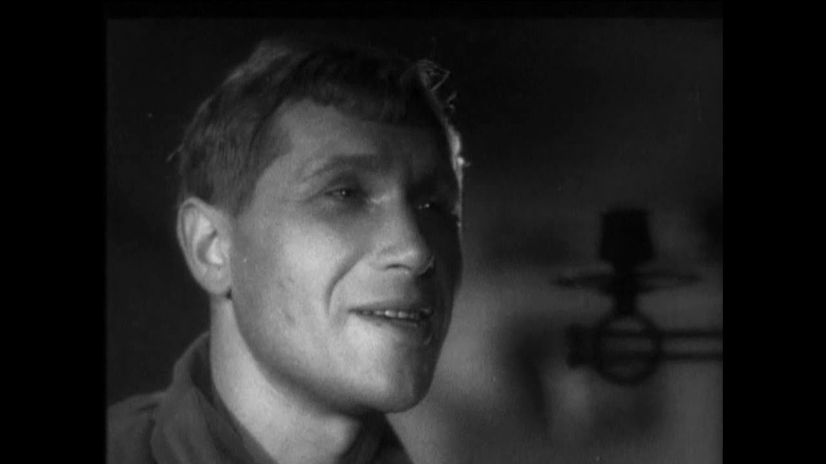 Кадр из кинофильма «Два бойца» (1943)