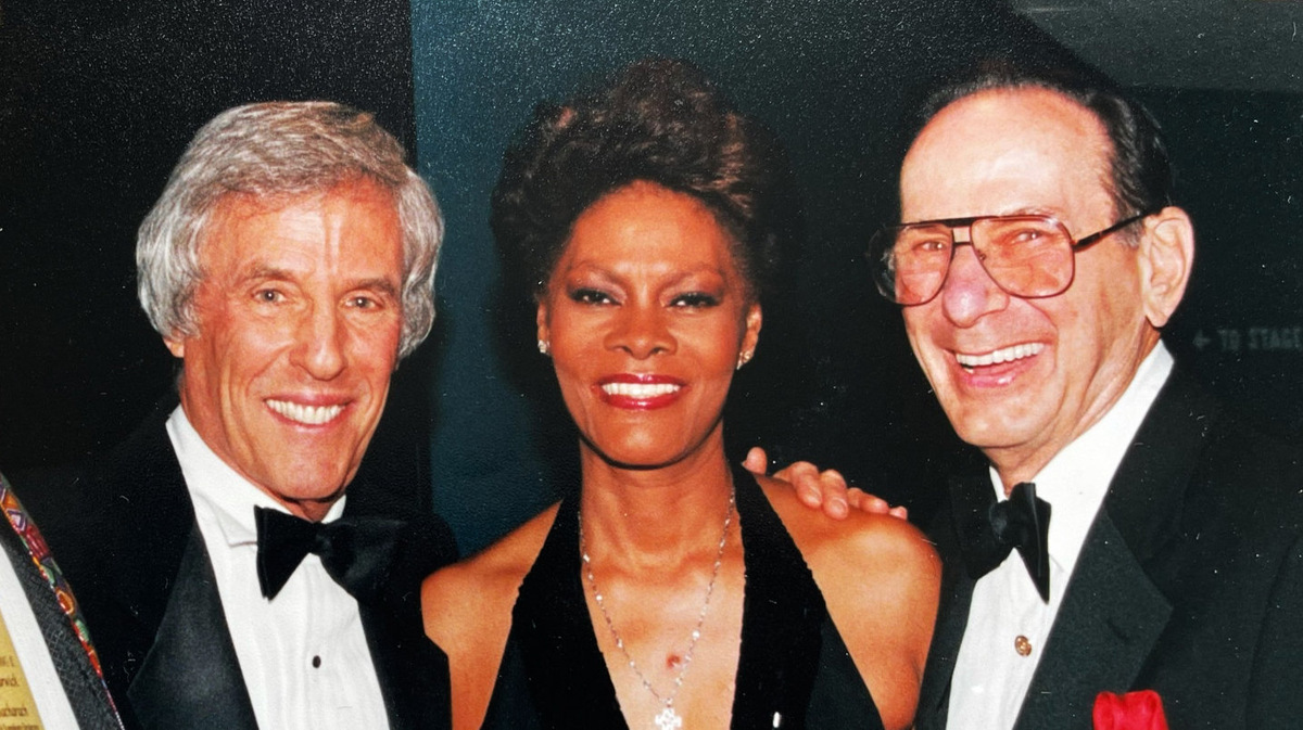 Друзья на годы: Бакарак, Уорик, Дэвид