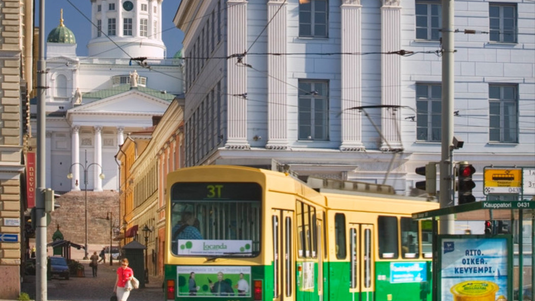    EYE UBIQUITOUS / HUTCHISON/GLOBAL LOOK PRESS