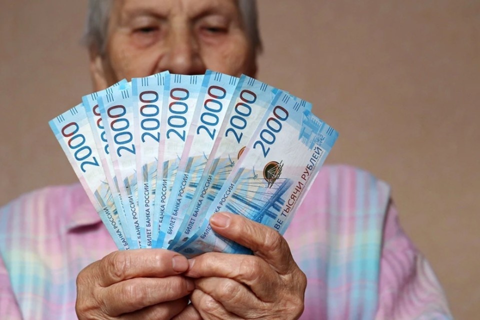    «Известия»: Средняя пенсия по старости в России увеличится до 24,1 тысячи рублей Shutterstock