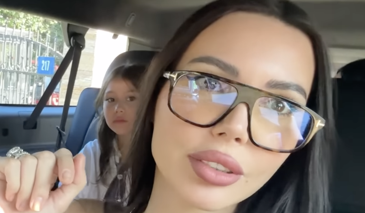    Оксана Самойлова. Фото: YouTube / @samkidshouse