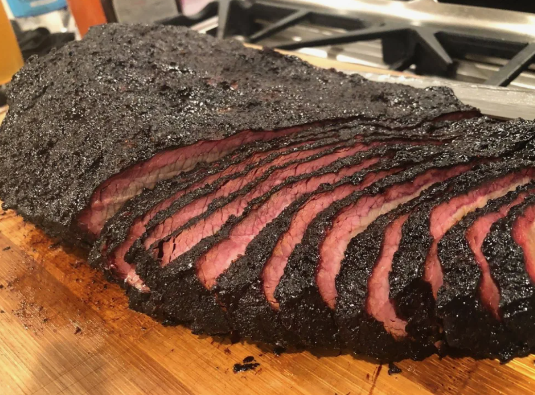 Техасский брискет. Техасский брискет. Техас брискет. Грудинка брискет. Техасский брискет.