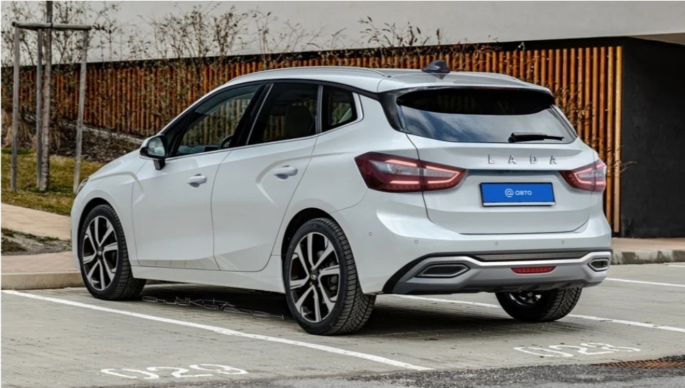 Что касается техники, то здесь обойдется без изменений — минивэн Lada получит хорошо известный набор двигателей объемом 1,6 и 1,8 литра, а альтернативой механической коробке передач станет вариатор. Ведь главное для «АвтоВАЗа» — сохранить конкурентоспособные цены.