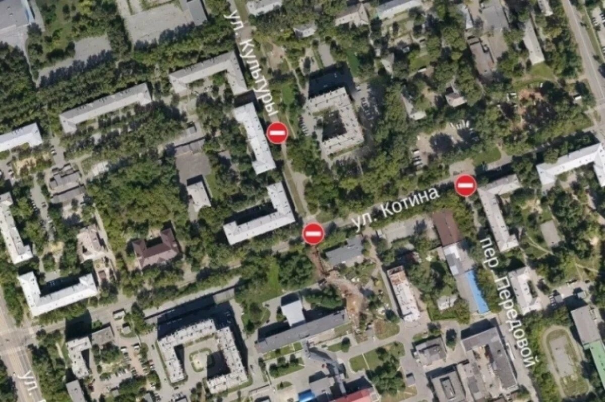    В Челябинске из-за аварии перекрыли две дороги в Тракторозаводском районе