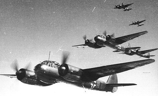 Бомбардировщики Ju-88A-4 из 2-й эскадрильи 30-й бомбардировочной эскадры, июнь 1943 г.