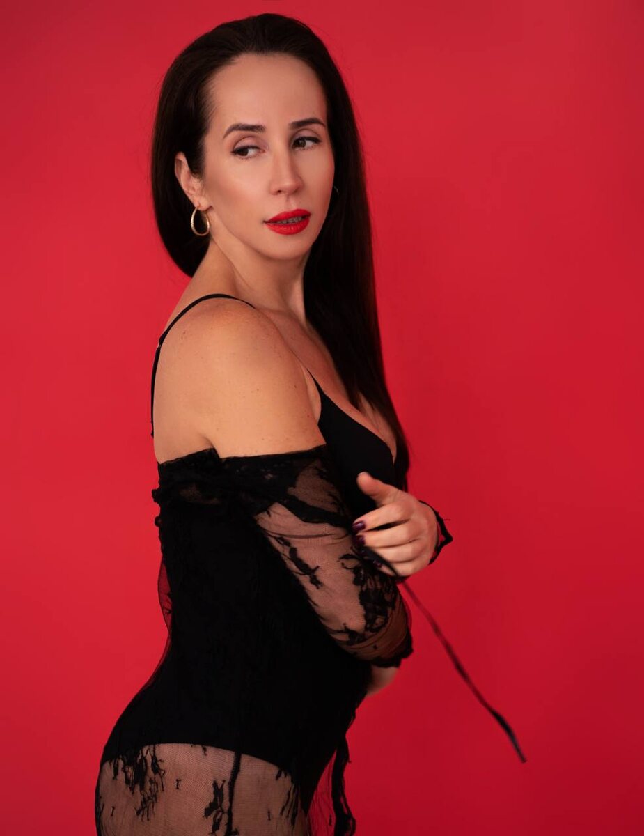 ЕВА СНЕЖИНСКАЯ, эксперт и love-коуч