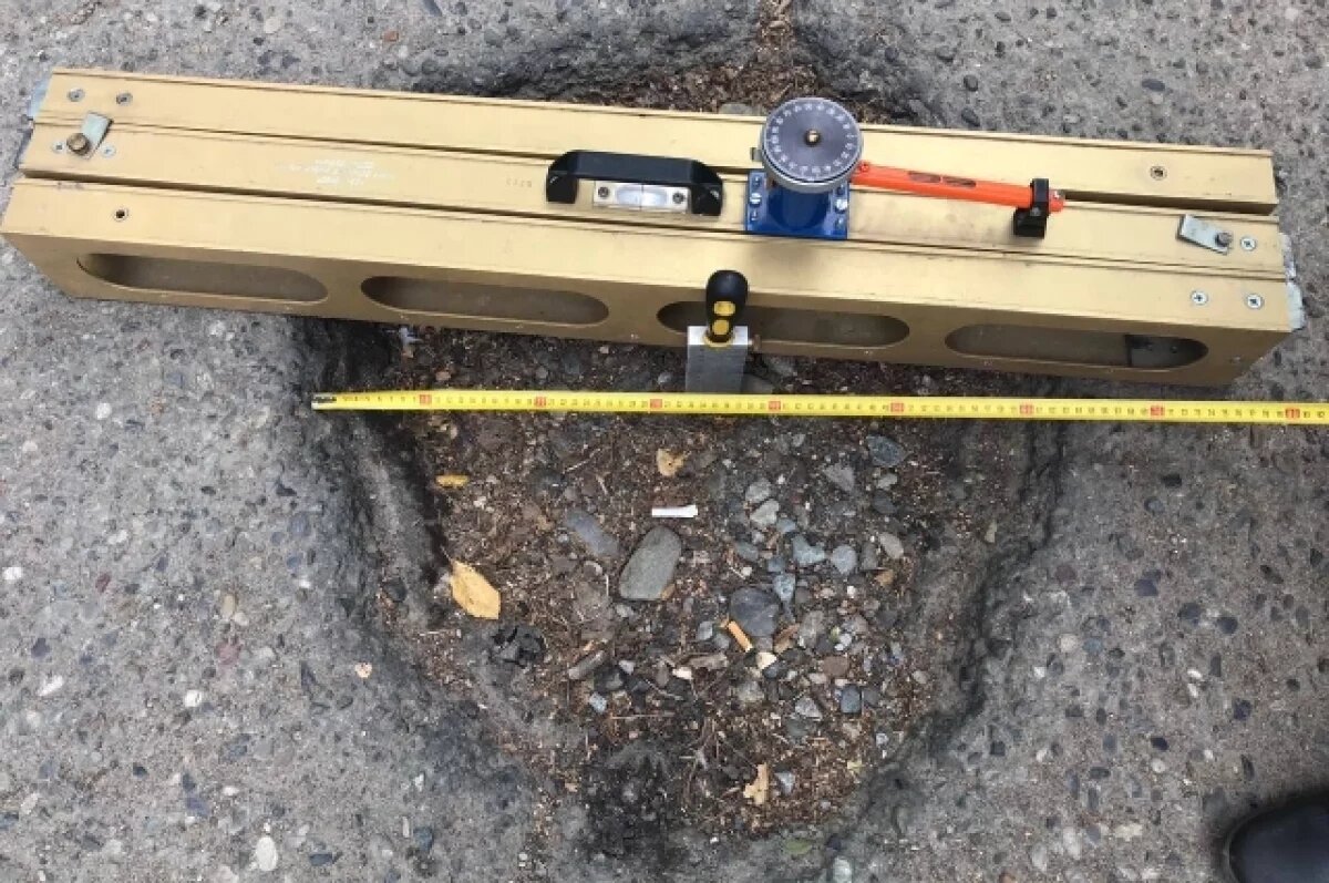    В Хабаровске прокуратура взялась за ямы на дорогах