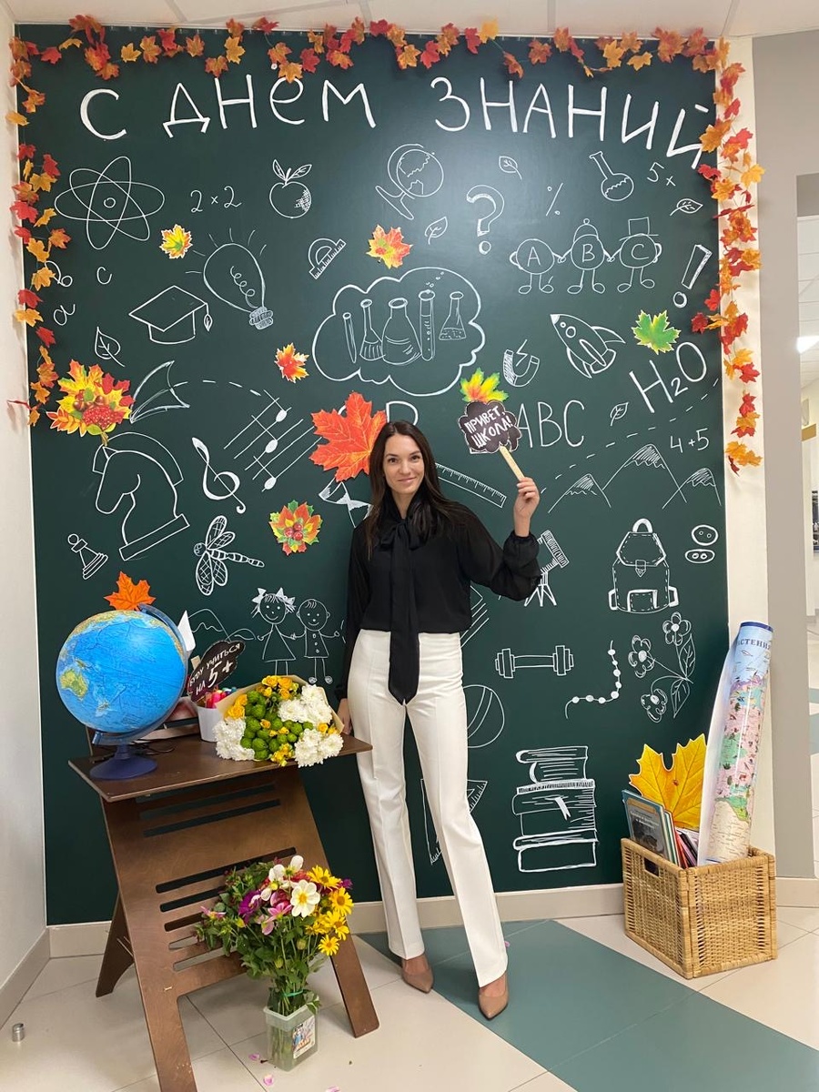 Действительно садик позади и 27, вчера еще дошкольников, сегодня стали первоклассниками☺️ никакой зубрежки и уж тем более подзатыльников)) моя главная задача- заинтересовать и привить желание учиться и узнавать новое. Для этого в ход идут любые средства😁  