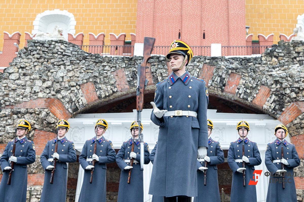 Около 30 уральцев пройдут службу в президентском полку.  Фото: Виктор Вытольский