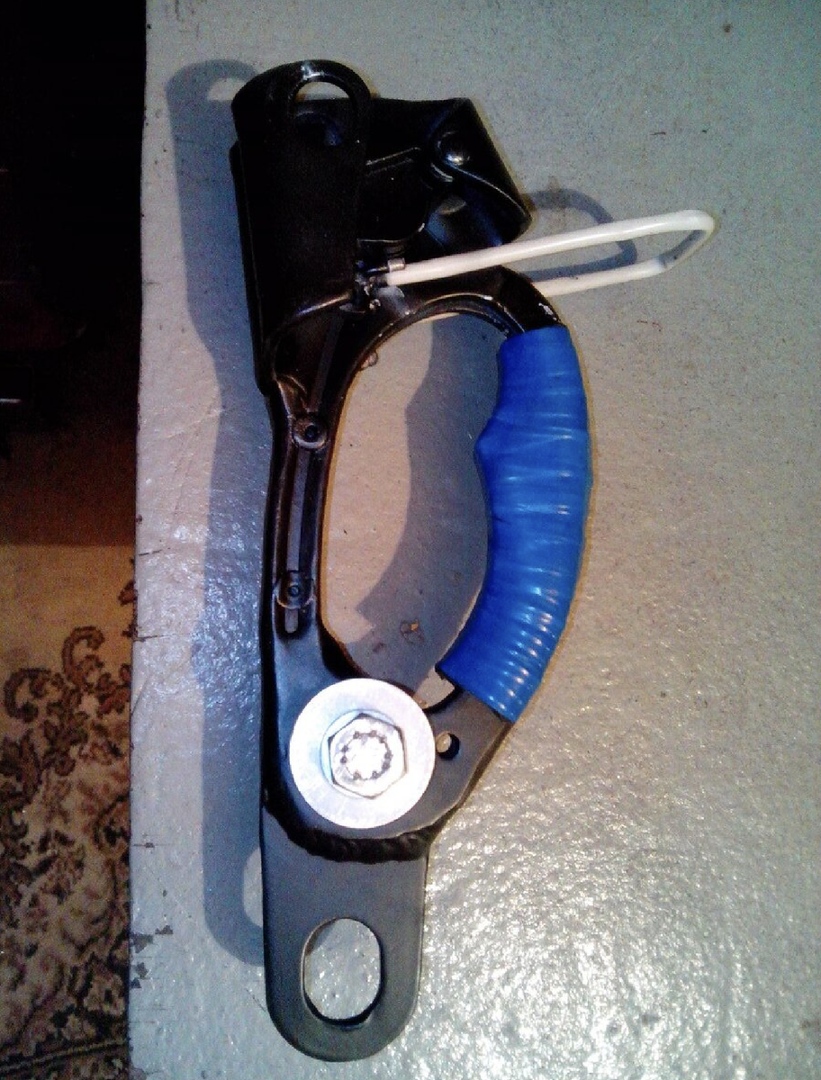 "Самопальный" зажим для натяжения судейской навесной переправы