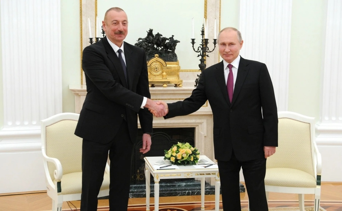    Владимир Путин встретился с Алиевым